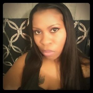 Meet your Posher, Alicia